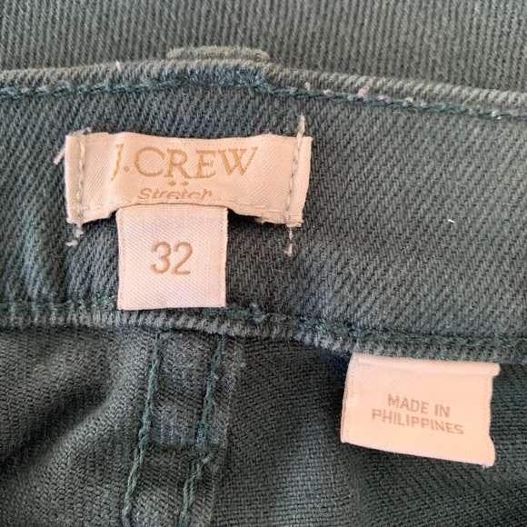 J CREW ● Green Jeans - Picture 2 of 2